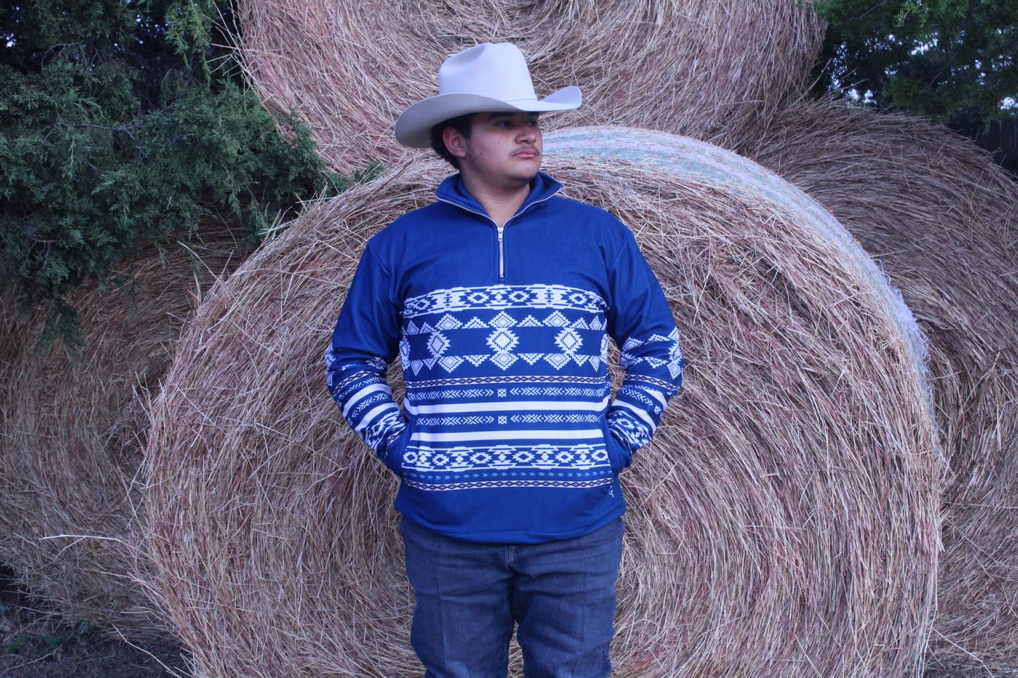 Chap Saddle Fleece sweater